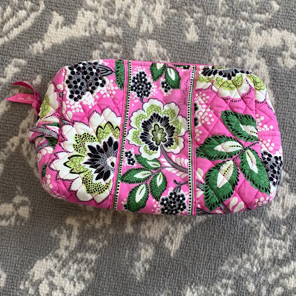 Vera Bradley travel toiletry bag